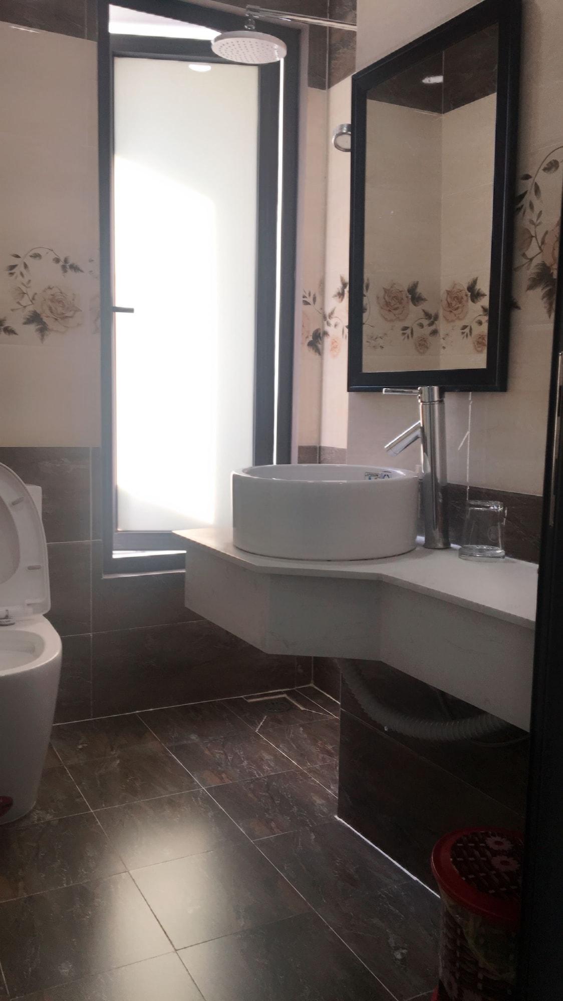 Nam Phuong Hotel Nha Trang Exteriör bild